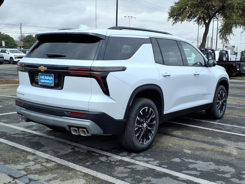 New 2026 Chevrolet Traverse LT w/ Sun and Wheel Package image 6
