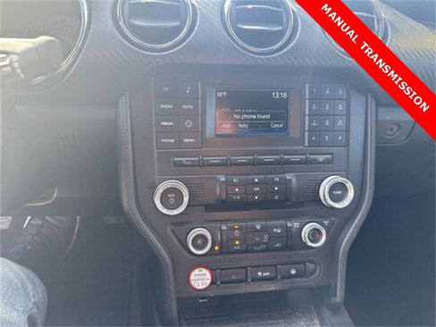 Used 2016 Ford Mustang Coupe image 10