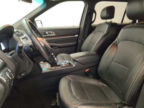 Used 2016 Ford Explorer Limited AWD/4WD image 17