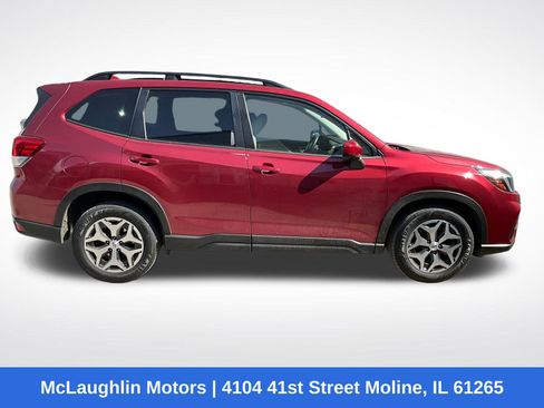 Used 2021 Subaru Forester Premium image 6