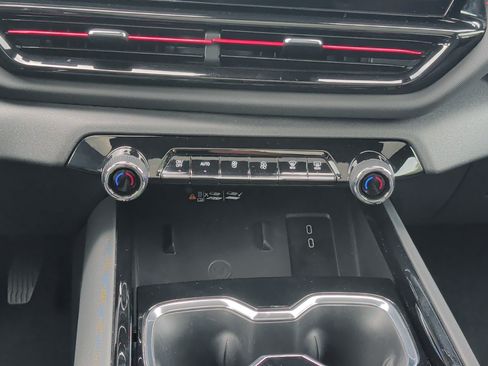 Used 2024 Chevrolet Silverado EV RST AWD/4WD image 25
