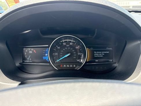 Used 2018 Ford Explorer XLT w/ Equipment Group 202A FWD image 8