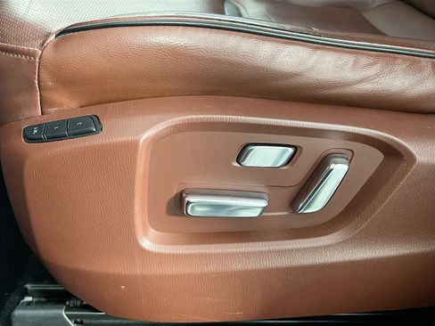 Used 2019 MAZDA CX-9 Signature image 4