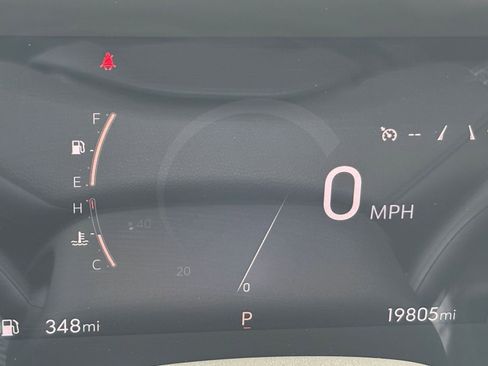 Used 2025 Buick Encore GX Preferred FWD image 35