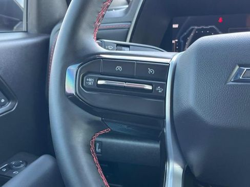 Certified 2025 Chevrolet Colorado Z71 w/ Z71 Convenience Package 2 image 27