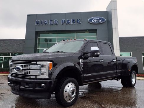 Used 2019 Ford F450 Platinum w/ Platinum Ultimate Package image 1