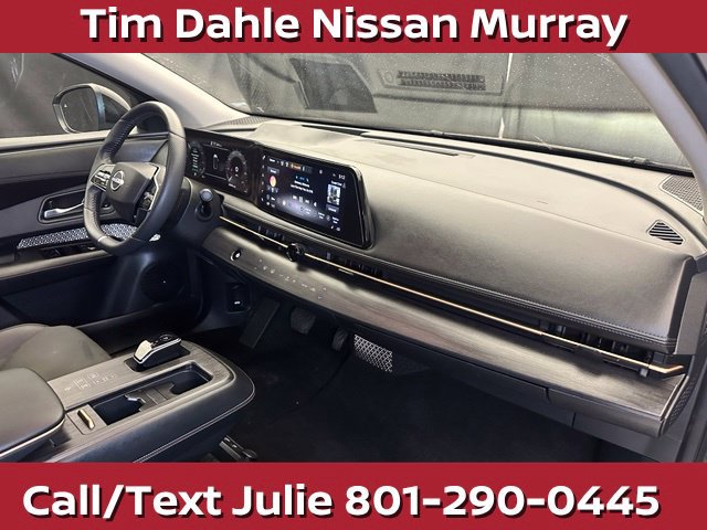 Used 2023 Nissan Ariya AWD image 17