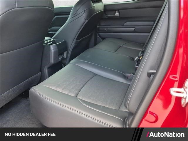 Used 2021 Mercedes-Benz GLB 250 4MATIC image 1