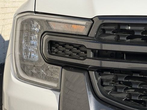 New 2025 Ford Ranger XLT w/ FX4 Off-Road Package image 4