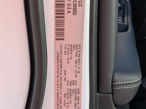 New 2025 Jeep Grand Cherokee Limited image 34