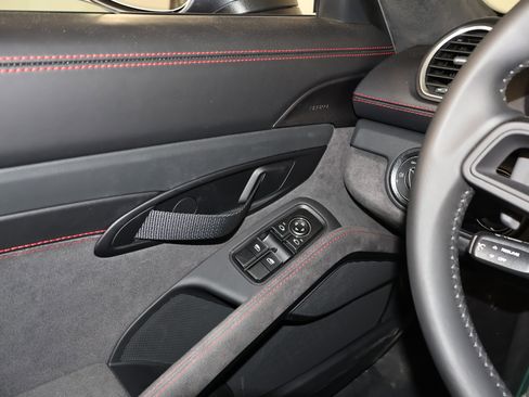 Used 2025 Porsche 718 Boxster Spyder RS image 49