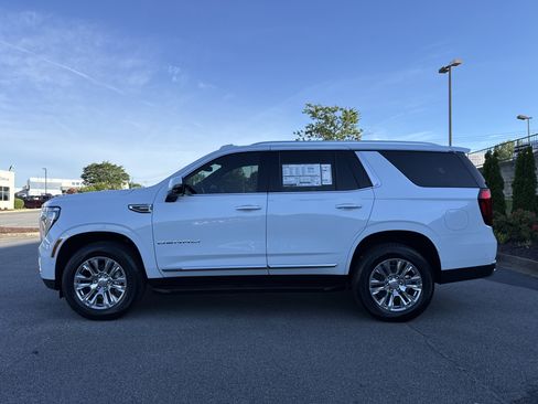 New 2026 GMC Yukon Denali AWD/4WD image 7