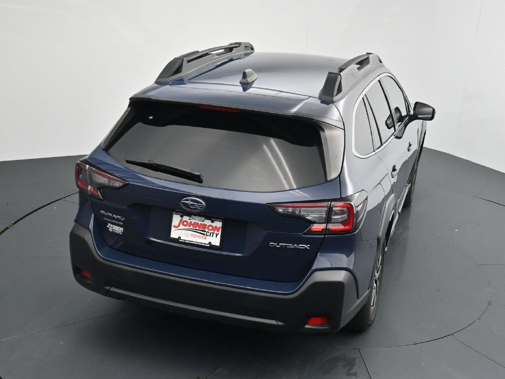 Used 2024 Subaru Outback Premium AWD/4WD image 28