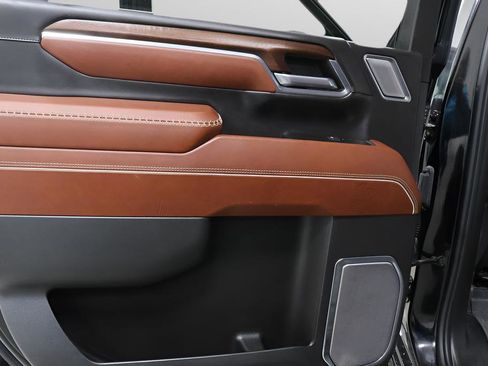 Used 2024 GMC Sierra 2500 Denali Ultimate image 24