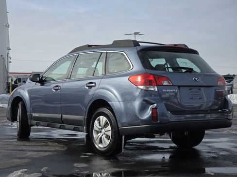 Used 2013 Subaru Outback 2.5i image 18
