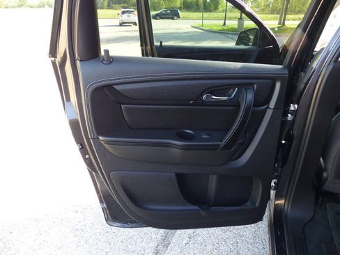 Used 2016 Chevrolet Traverse LT FWD image 37