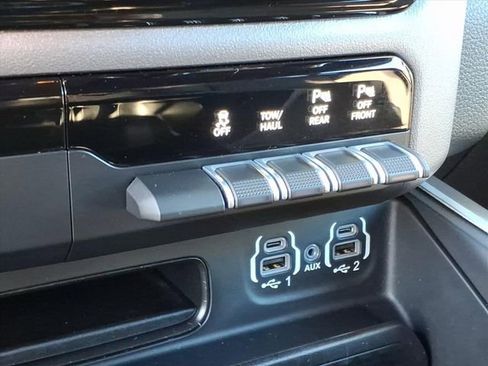 Used 2022 RAM 1500 Big Horn image 18