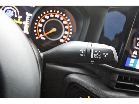 Used 2024 Jeep Gladiator Sport image 22