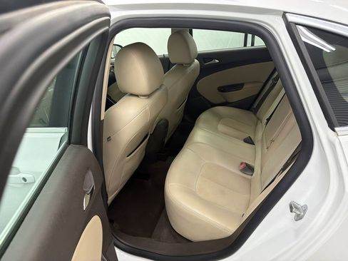Used 2015 Buick Verano FWD image 19
