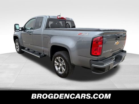 Used 2018 Chevrolet Colorado Z71 AWD/4WD image 6