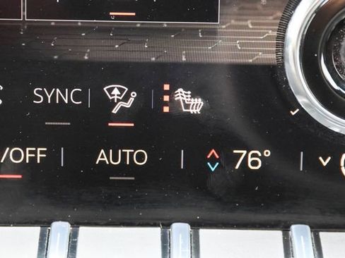 Used 2025 GMC Acadia Elevation FWD image 24