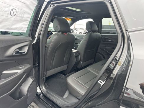 New 2026 Chevrolet Trax RS w/ Sunroof Package image 19