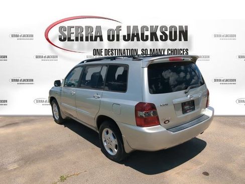 Used 2006 Toyota Highlander Limited AWD/4WD image 6