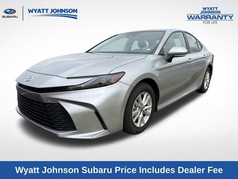 Used 2025 Toyota Camry LE FWD image 1