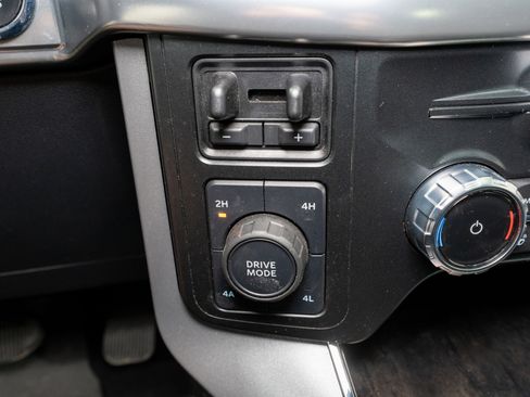 Used 2023 Ford F150 Lariat w/ Equipment Group 502A High AWD/4WD image 35