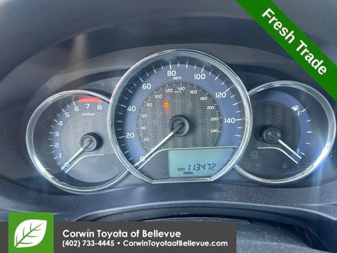 Used 2015 Toyota Corolla LE FWD image 11