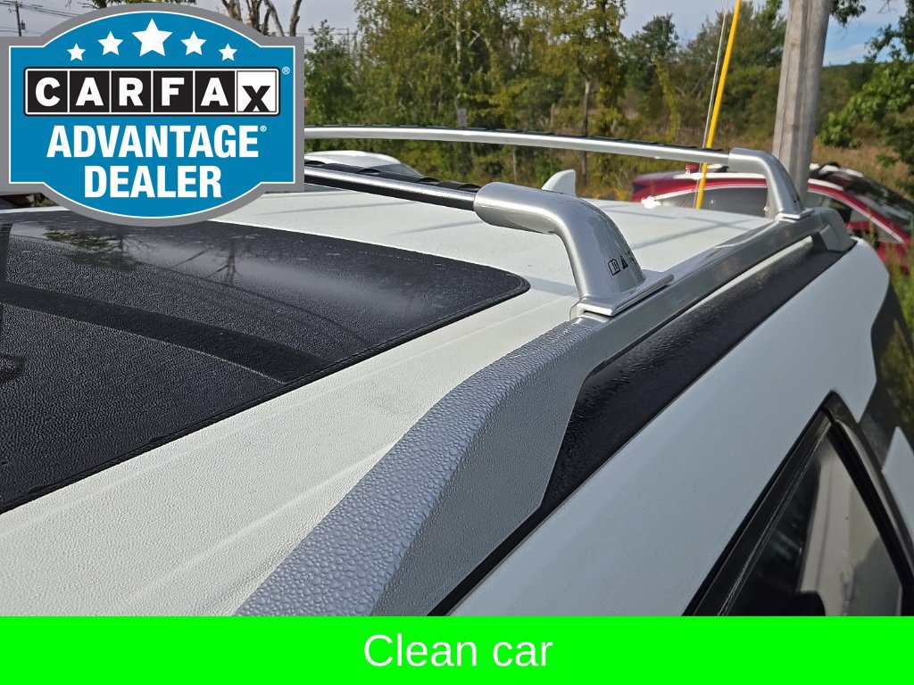 Used 2024 Nissan Pathfinder Platinum AWD/4WD image 6