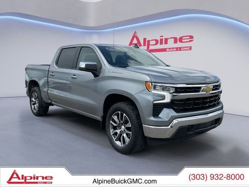 Used 2023 Chevrolet Silverado 1500 LT AWD/4WD image 7