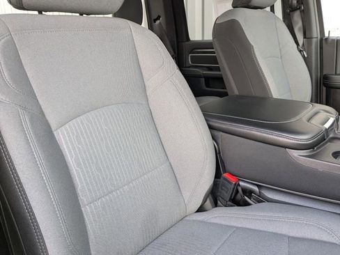 Used 2024 RAM 2500 Big Horn image 28