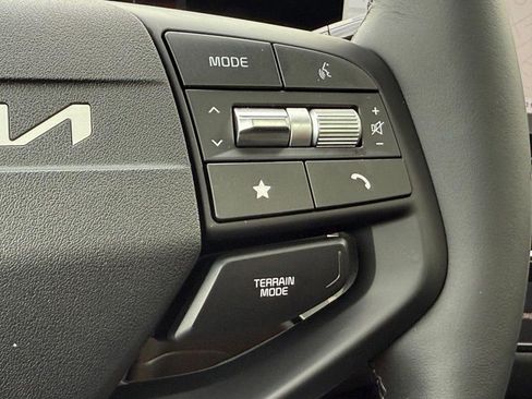 New 2026 Kia Sportage SX image 10