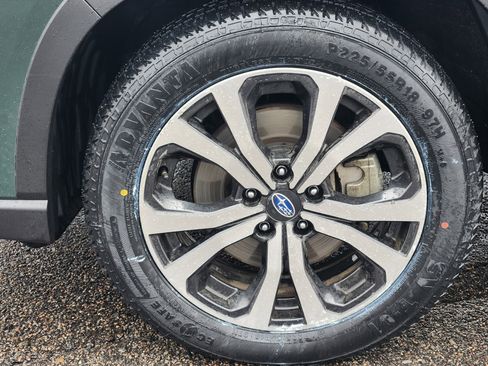 Used 2023 Subaru Forester Limited image 30