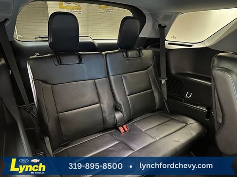 Used 2023 Ford Explorer Limited w/ Limited Technology Package AWD/4WD image 26