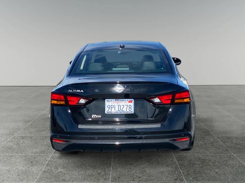 Used 2025 Nissan Altima 2.5 S image 4