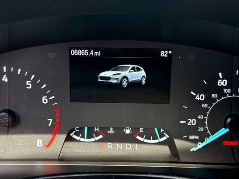 Certified 2022 Ford Escape SEL w/ SEL Stealth AWD Package image 43