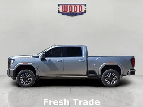 Used 2024 GMC Sierra 2500 Denali Ultimate w/ Max Trailering Package image 4
