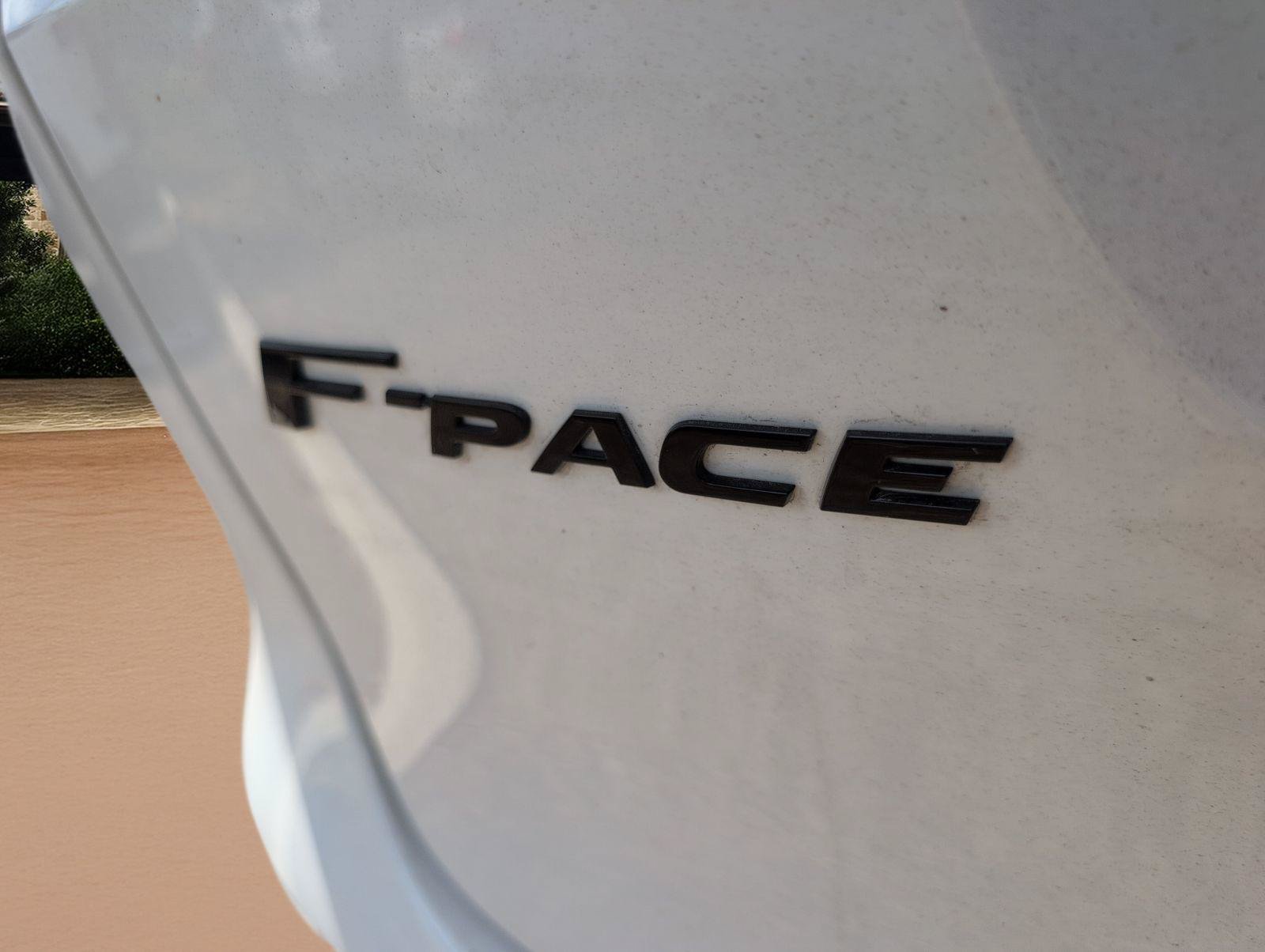 Used 2023 Jaguar F-PACE S AWD/4WD image 10