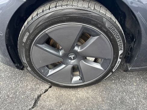 Used 2022 Tesla Model 3 Long Range image 25