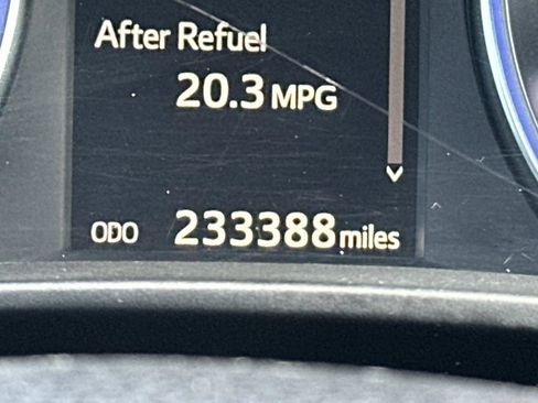Used 2016 Toyota Highlander XLE FWD image 28