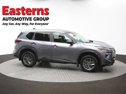 Used 2024 Nissan Rogue S AWD/4WD image 47