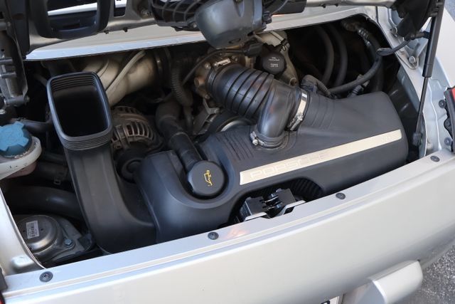 Used 2006 Porsche 911 Carrera S RWD image 9