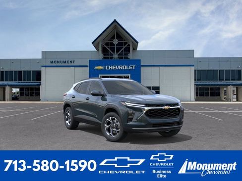 New 2026 Chevrolet Trax LT w/ LT Convenience Package FWD image 1