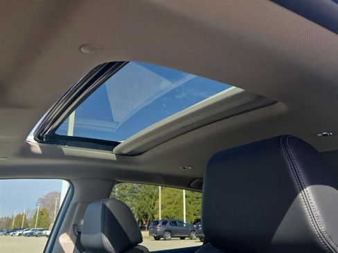 Used 2024 Honda HR-V EX-L image 19