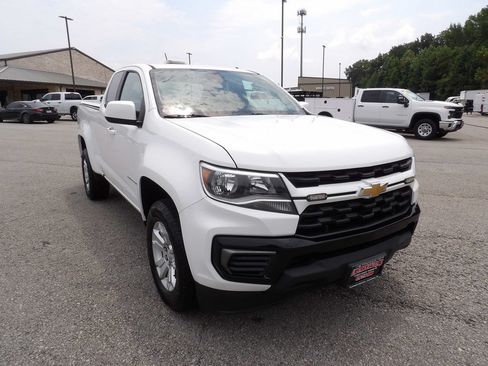 Used 2022 Chevrolet Colorado LT w/ Fleet Safety Package RWD image 11