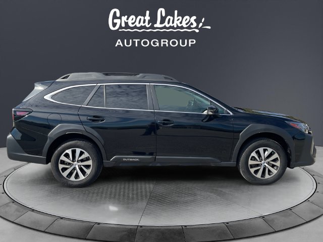 Used 2024 Subaru Outback Premium AWD/4WD image 6