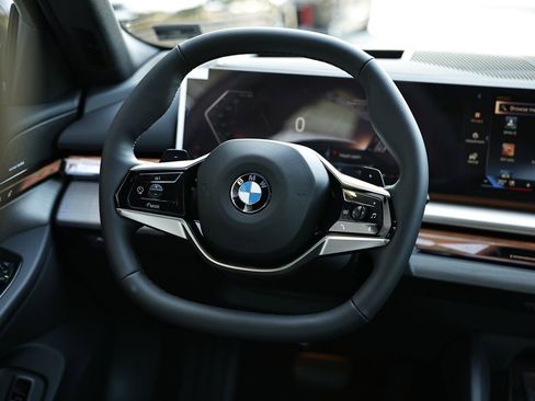New 2027 BMW 530i xDrive AWD/4WD image 28