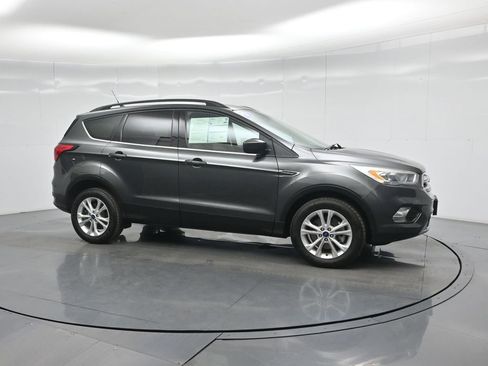 Certified 2019 Ford Escape SEL image 21